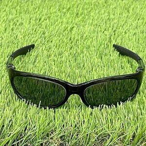 Oro’s Llano Mauritius Dark Grey Polarized Sunglasses. Size 145.